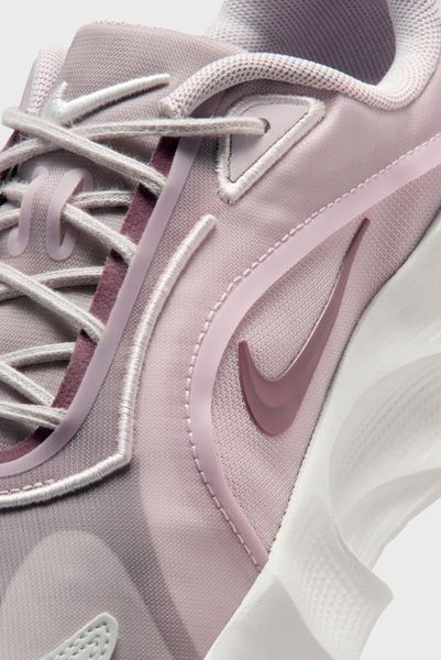 Кроссовки женские Nike Wmns Aura Edge (HQ7025-001), 37.5, OFC, 20% - 30%, 1-2 дня