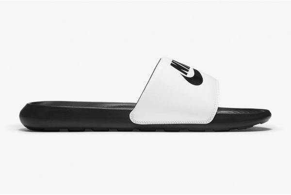 Тапочки мужские Nike Victori One Slide (CN9675 005), 42.5, WHS, 10% - 20%, 1-2 дня