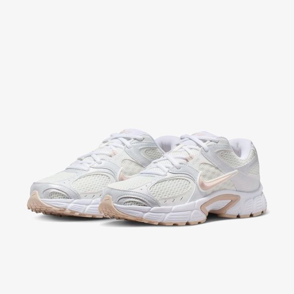 Кросівки жіночі Nike W V5 Rnr (HQ7901-110), 38, OFC, 20% - 30%, 1-2 дні