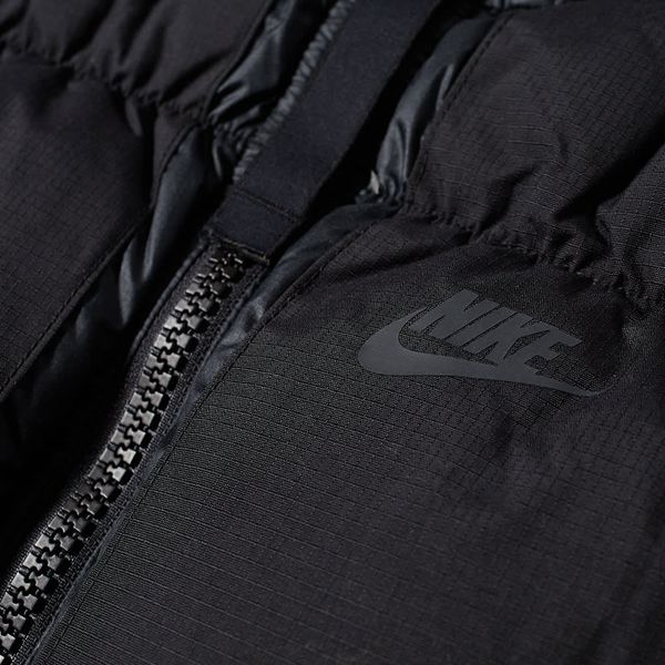 Куртка чоловіча Nike Nsw Tf Rpl City Puffer Jkt (DD6978-010), S, WHS, 1-2 дні
