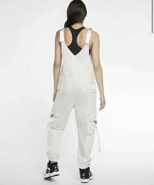 Спортивный костюм женской Nike Utility Flight Suit (CU4081-083), S, WHS, 10% - 20%, 1-2 дня