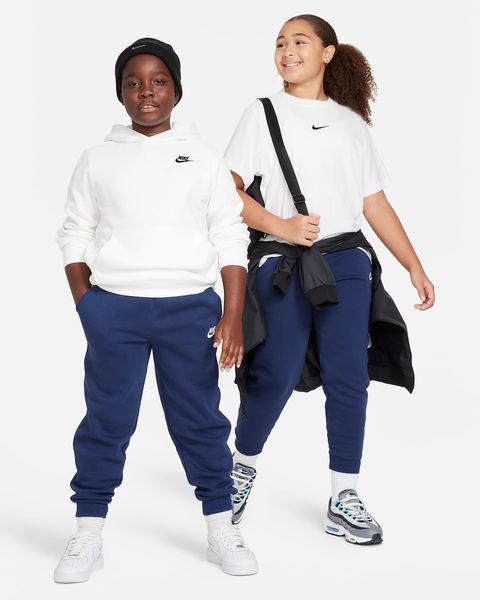 Брюки підліткові Nike Sportswear Club Fleece Older Kids' Joggers (FD3009-410), 128-137 СM, WHS, > 50%, 1-2 дні