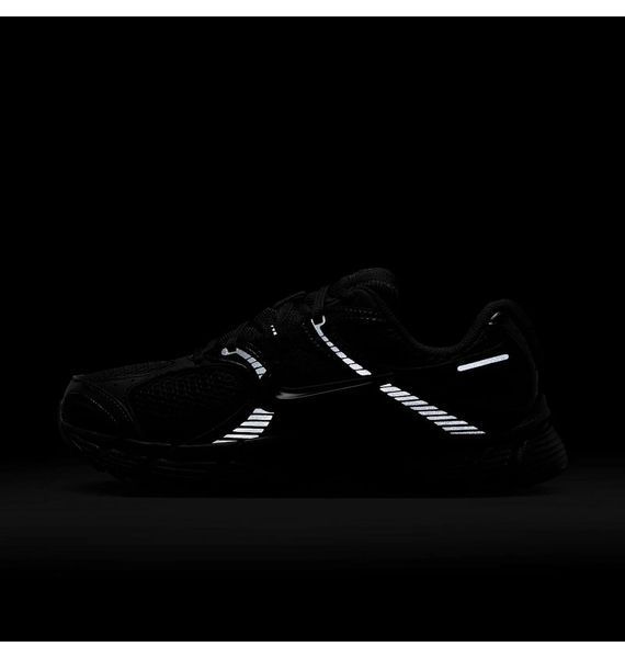 Кросівки жіночі Nike V5 Rnr Black (HQ7901-001), 38, OFC, 20% - 30%, 1-2 дні