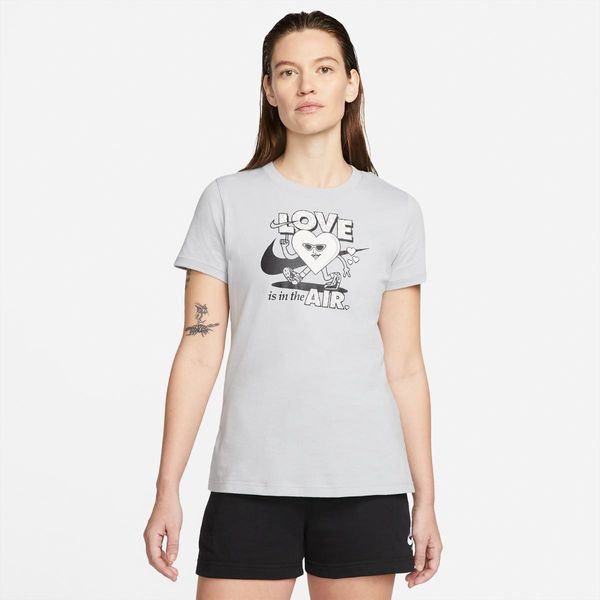 Футболка женская Nike Nsw Tee Ss Vday (DN5878-063), M, WHS, 1-2 дня