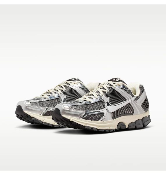 Кросівки чоловічі Nike Zoom Vomero 5 Black/Metallic (IM3486-001), 41, WHS, 1-2 дні