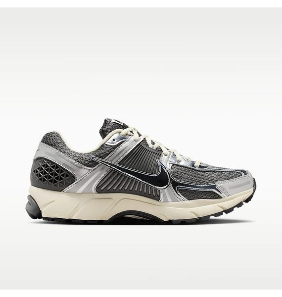 Кросівки чоловічі Nike Zoom Vomero 5 Black/Metallic (IM3486-001), 41, WHS, 1-2 дні