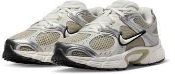 Кросівки жіночі Nike W V5 Rnr (HQ7901-301), 38, OFC, 30% - 40%, 1-2 дні