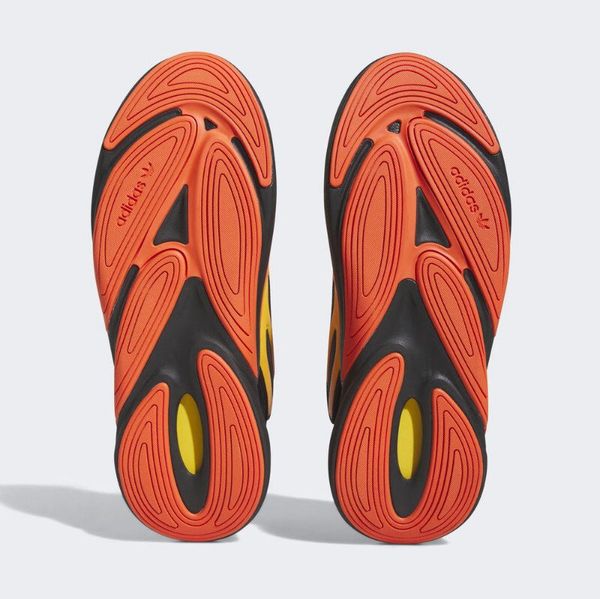 Кросівки чоловічі Adidas Ozelia (FZ5882), 42, WHS, 1-2 дні