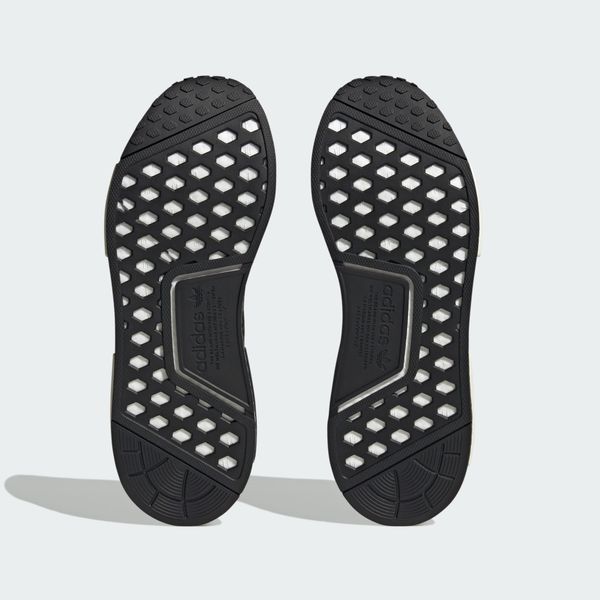 Кросівки чоловічі Adidas Nmd_R1 (IE7345), 44, WHS, 10% - 20%, 1-2 дні