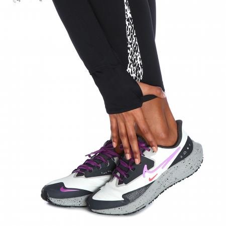 Кроссовки женские Nike Air Zoom Pegasus 39 Shield White (DO7626-003), 40.5, WHS, 10% - 20%, 1-2 дня