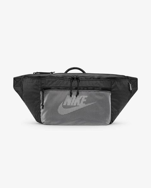 Сумка на пояс Nike Tech Hip Pack (CV1411-011), One Size, WHS, 30% - 40%, 1-2 дні