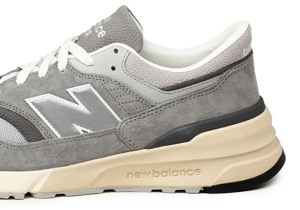 Кросівки чоловічі New Balance 997R Debuts Overseas In “Shadow Grey” (U997RHA), 41.5, WHS, 1-2 дні