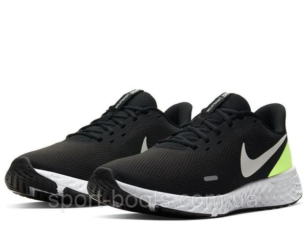 Кросівки чоловічі Nike Revolution 5 (BQ3204-010), 42, WHS