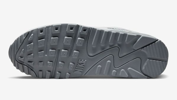 Кросівки чоловічі Nike Air Max 90 (FJ4218-002), 42, WHS, 1-2 дні