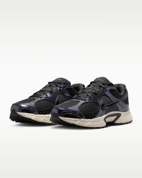 Кросівки чоловічі Nike V5 Rnr (HJ5228-013), 42, WHS, 30% - 40%, 1-2 дні
