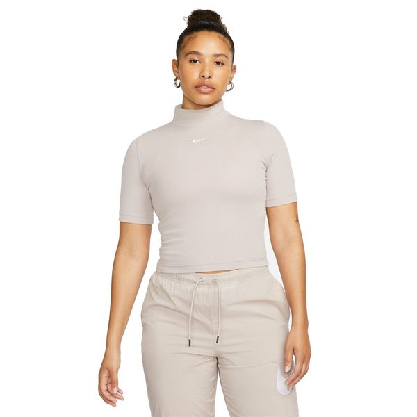 Футболка жіноча Nike Sportswear Essentials T-Shirt (DV7958-272), L, WHS, 30% - 40%, 1-2 дні