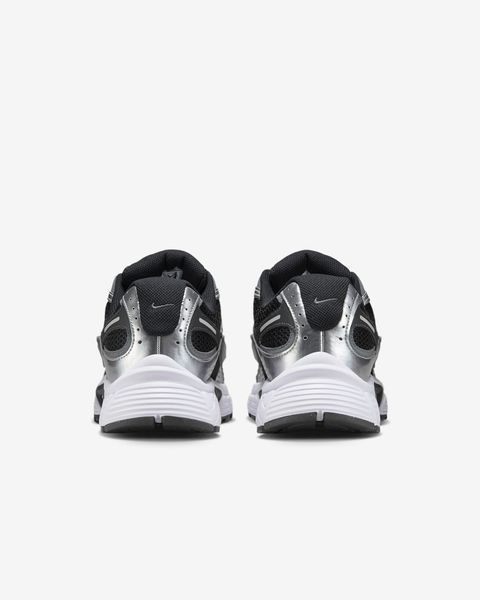 Кросівки чоловічі Nike V5 Rnr (HJ5228-004), 42, WHS, 20% - 30%, 1-2 дні