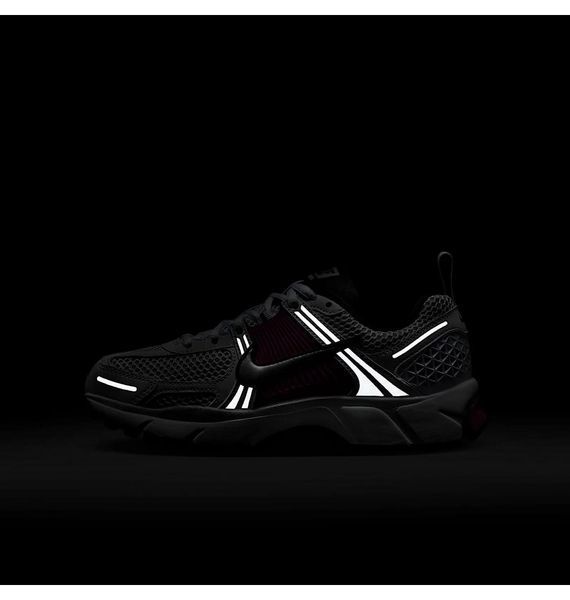 Кроссовки женские Nike Zoom Vomero 5 Gs (HF6998-102), 37.5, OFC, < 10%, 1-2 дня