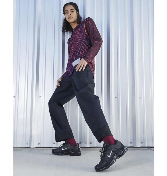 Кроссовки унисекс Nike Air Max Plus Utility (FD0670-001), 41, OFC, 30% - 40%, 1-2 дня