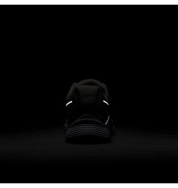 Кроссовки женские Nike V5 Rnr (HQ7901-100), 38.5, OFC, 20% - 30%, 1-2 дня