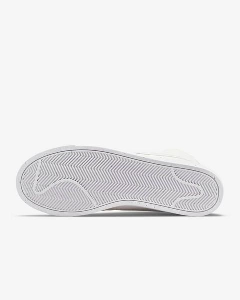 Кроссовки женские Nike Blazer Mid 77 Next Nature (DO1344-100), 38, WHS, 10% - 20%, 1-2 дня