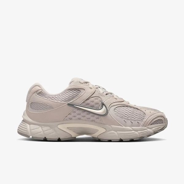 Кросівки жіночі Nike W V5 Rnr (II6294-201), 37.5, OFC, 30% - 40%, 1-2 дні